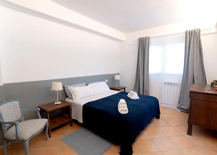 Verde Blu Scirocco Lake Front Apartment Trevignano Romano